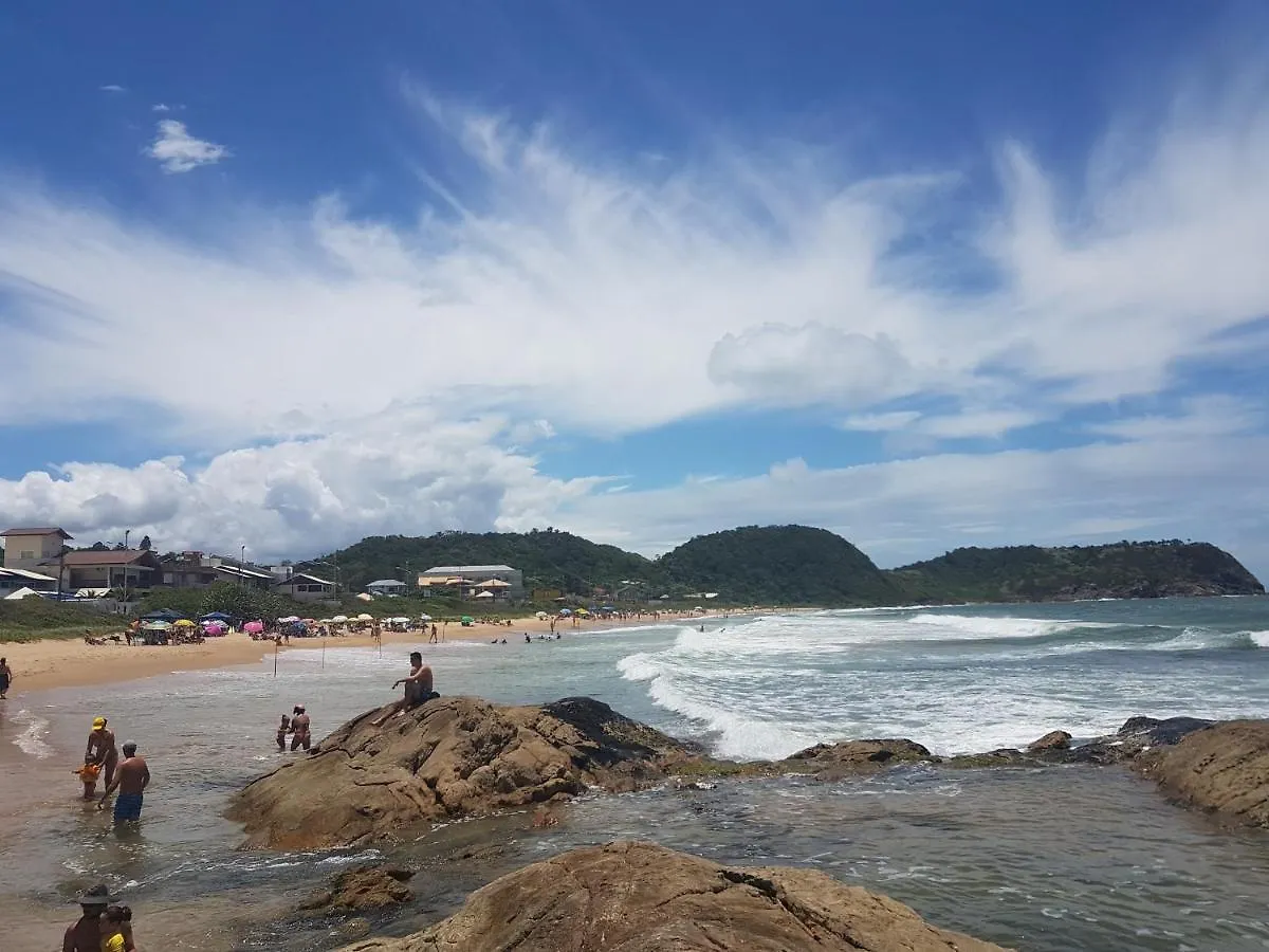 Curta Praia De Armacao Casa Hortensia Penha  Holiday home Penha (Santa Catarina)