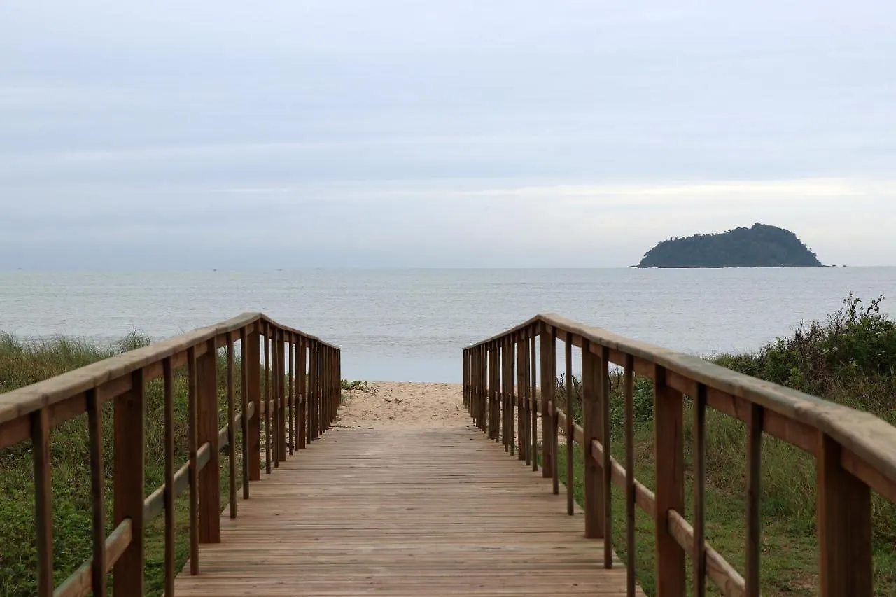 Curta Praia De Armacao Casa Hortensia Penha