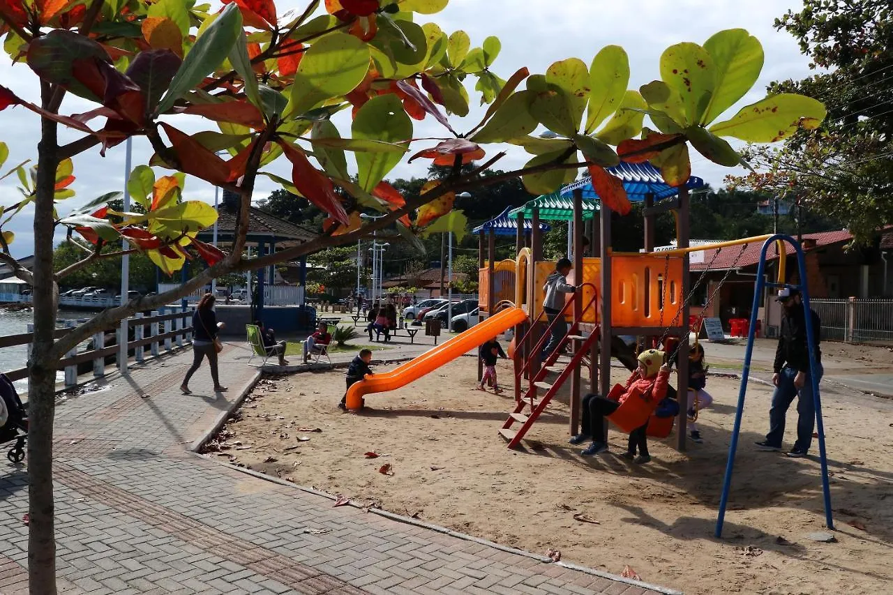 Holiday home Curta Praia De Armacao Casa Hortensia Penha  Brazil